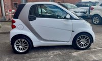 USED 2011 11 SMART FORTWO 1.0 MHD PASSION NAV SOFT TOUCH AUTOMATIC COUPE 2 DOOR *AUTOMATIC*ONLY &pound;20 ROAD TAX*GLASS PANORAMIC ROOF*SAT NAV*AIR CON*ALLOY WHEELS*THE CAR HAS HAD 8 SERVICES AND COMES WITH BRAND NEW MOT AND SERVICE*