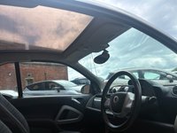USED 2011 11 SMART FORTWO 1.0 MHD PASSION NAV SOFT TOUCH AUTOMATIC COUPE 2 DOOR *AUTOMATIC*ONLY &pound;20 ROAD TAX*GLASS PANORAMIC ROOF*SAT NAV*AIR CON*ALLOY WHEELS*THE CAR HAS HAD 8 SERVICES AND COMES WITH BRAND NEW MOT AND SERVICE*