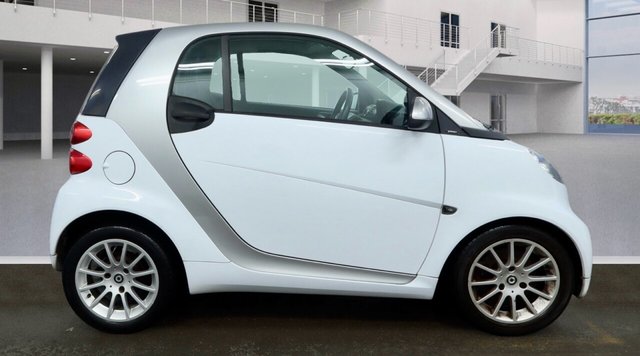 2011 FORTWO 1.0 MHD PASSION NAV SOFTTOUCH AUTOMATIC COUPE 2 DOOR 20 2011 84,418... photo