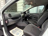 USED 2017 67 RENAULT CLIO 1.2 16V Dynamique Nav Hatchback 5dr Petrol Manual Euro 6 (75 ps) 