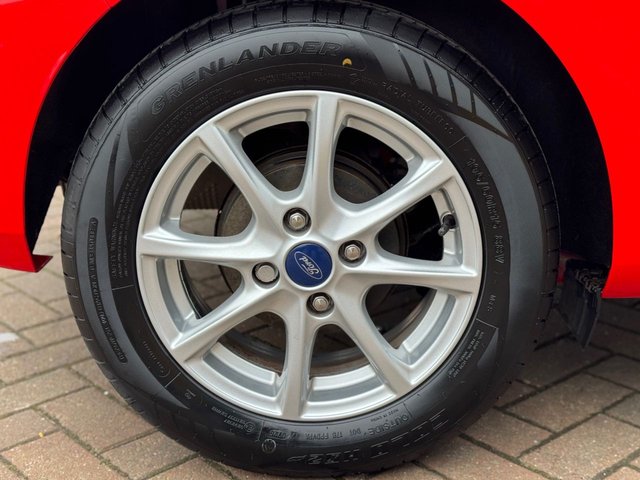 2019 Ford Fiesta 1L Zetec 3dr - Photo 8