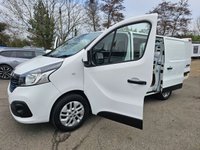 USED 2019 19 RENAULT TRAFIC White 1.6 dCi 27 Sport Nav Euro 6 panel van, 58,000 miles, ULEZ compliant, 6-Speed manual, A/C, 17in alloys, Rear sensors and much more! No VAT! This 2019 Renault Trafic van presents a compelling proposition with its remarkably low mileage of just 58,000 miles for its age. This dCi 27 Sport Nav SWB Standard Roof model is powered by an efficient 1.6 litre diesel engine and meets Euro 6 emissions standards. It comes equipped with Manual Air Conditioning featuring a Pollen Filter, and the MediaNav Multimedia System which includes Bluetooth connectivity for your convenience. Safety and practicality are enhanced by the Wide View Mirror with B