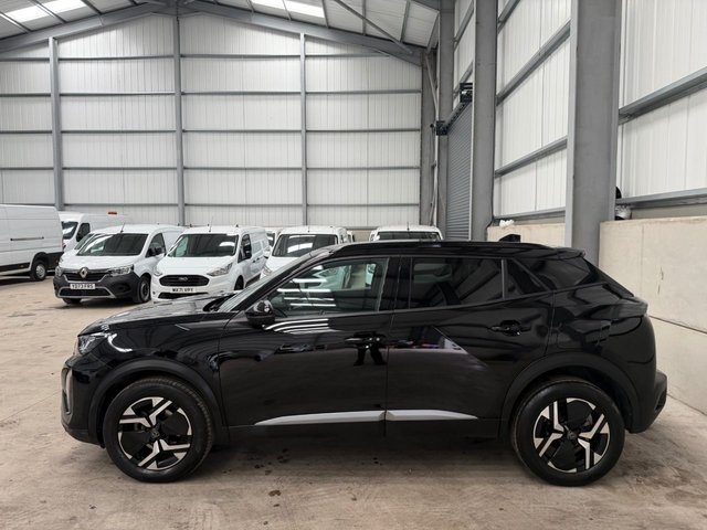 2024 PEUGEOT 2008 - Photo 10
