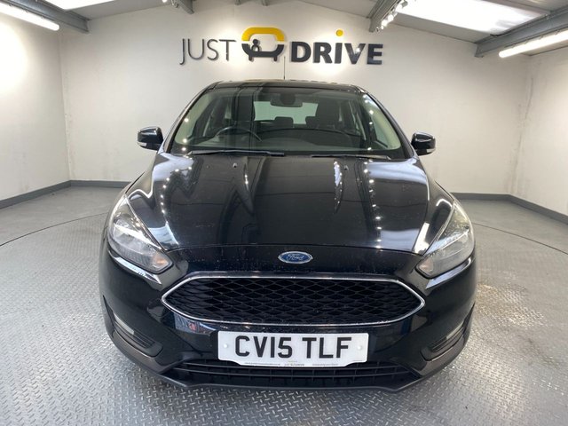 2015 Ford Focus 1.5L Zetec 5dr - Photo 8