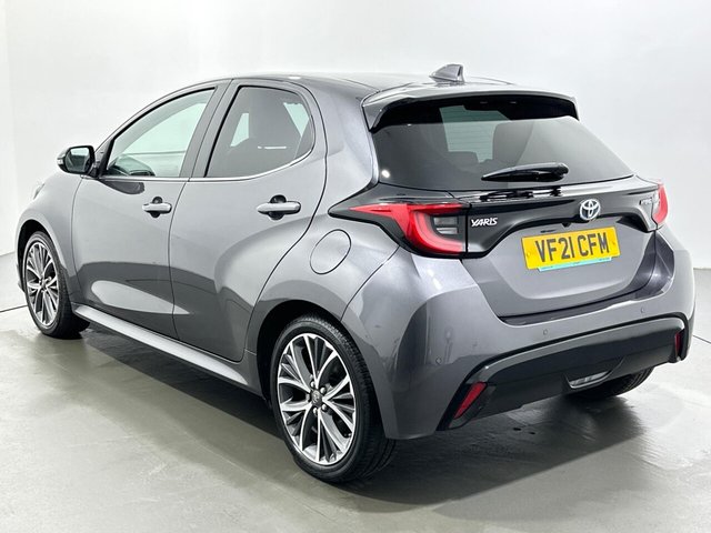 2021 Toyota Yaris - Photo 6