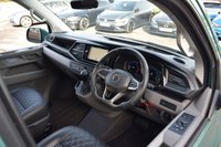 USED 2020 20 VOLKSWAGEN TRANSPORTER 2.0 BiTDI T32 Highline Kombi Double Cab 5dr Diesel DSG FWD SWB Euro 6 (s/s) (199 ps) LEIGHTON VANS / ELECTRIC DOORS