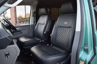 USED 2020 20 VOLKSWAGEN TRANSPORTER 2.0 BiTDI T32 Highline Kombi Double Cab 5dr Diesel DSG FWD SWB Euro 6 (s/s) (199 ps) LEIGHTON VANS / ELECTRIC DOORS