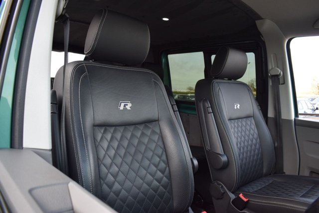2020 Volkswagen Transporter 2L Highline 5dr - Photo 12