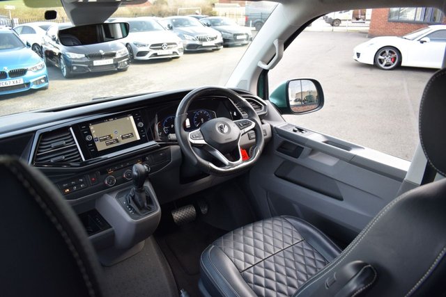 2020 Volkswagen Transporter 2L Highline 5dr - Photo 7