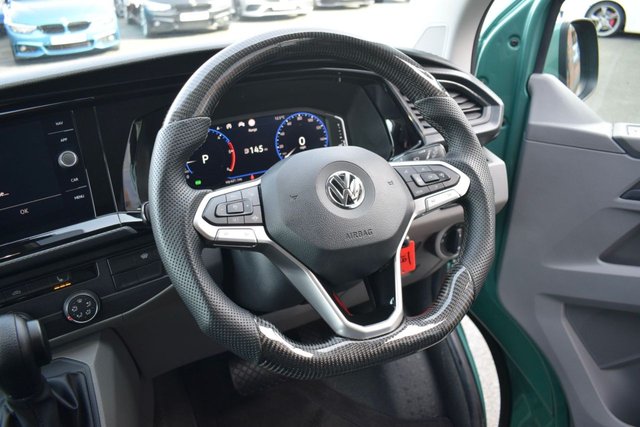 2020 Volkswagen Transporter 2L Highline 5dr - Photo 10