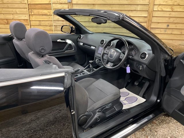 2013 AUDI A3 CABRIOLET (2013) - Photo 12