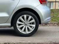 USED 2010 60 VOLKSWAGEN POLO 1.4 SEL Hatchback 5dr Petrol DSG Euro 5 (85 ps) 
