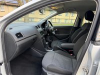 USED 2010 60 VOLKSWAGEN POLO 1.4 SEL Hatchback 5dr Petrol DSG Euro 5 (85 ps) 