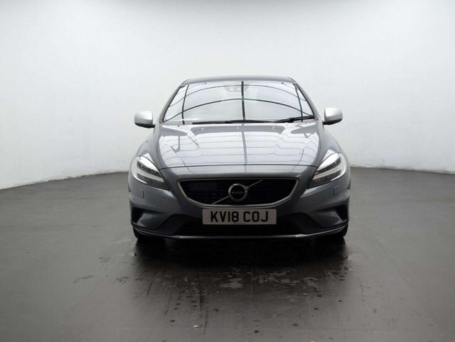 USED 2018 18 VOLVO V40 2.0 D3 R-Design Pro Hatchback 5dr Diesel Auto Euro 6 (s/s) (150 ps) CLICK & COLLECT/HOME DELIVERY