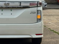 USED 2017 17 NISSAN ELGRAND HIGHWAYSTAR STAR 2.5 AUTO EXCELLENT CONDITION