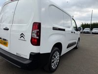 USED 2021 21 CITROEN BERLINGO 1.5 BlueHDi 950 Enterprise XL Panel Van 6dr Diesel Manual LWB Euro 6 (s/s) (100 ps) 1 OWNER MEDIA AIR CON 2 SIDE DOORS 3 FRONT SEATS 42K MILES COMES MOT 1 YEAR AND FULL SERVICE