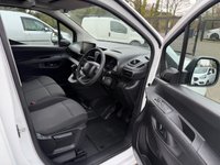 USED 2021 21 CITROEN BERLINGO 1.5 BlueHDi 950 Enterprise XL Panel Van 6dr Diesel Manual LWB Euro 6 (s/s) (100 ps) 1 OWNER MEDIA AIR CON 2 SIDE DOORS 3 FRONT SEATS 42K MILES COMES MOT 1 YEAR AND FULL SERVICE