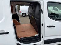 USED 2021 21 CITROEN BERLINGO 1.5 BlueHDi 950 Enterprise XL Panel Van 6dr Diesel Manual LWB Euro 6 (s/s) (100 ps) 1 OWNER MEDIA AIR CON 2 SIDE DOORS 3 FRONT SEATS 42K MILES COMES MOT 1 YEAR AND FULL SERVICE