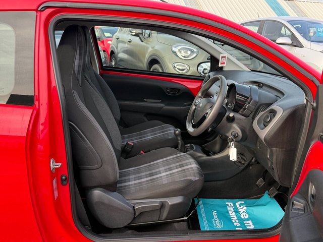 2018 PEUGEOT 108 1.0 Active Hatchback 3dr Petrol Manual Euro 6 (72 ps) - Photo 4