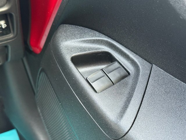 2018 PEUGEOT 108 1.0 Active Hatchback 3dr Petrol Manual Euro 6 (72 ps) - Photo 10