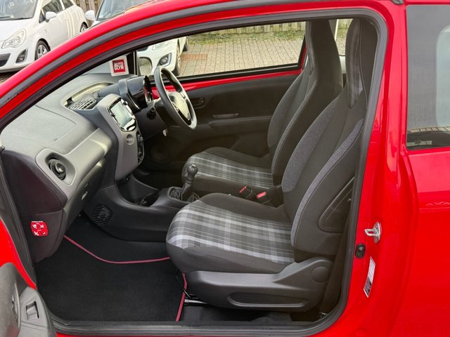 2018 PEUGEOT 108 1.0 Active Hatchback 3dr Petrol Manual Euro 6 (72 ps) - Photo 11