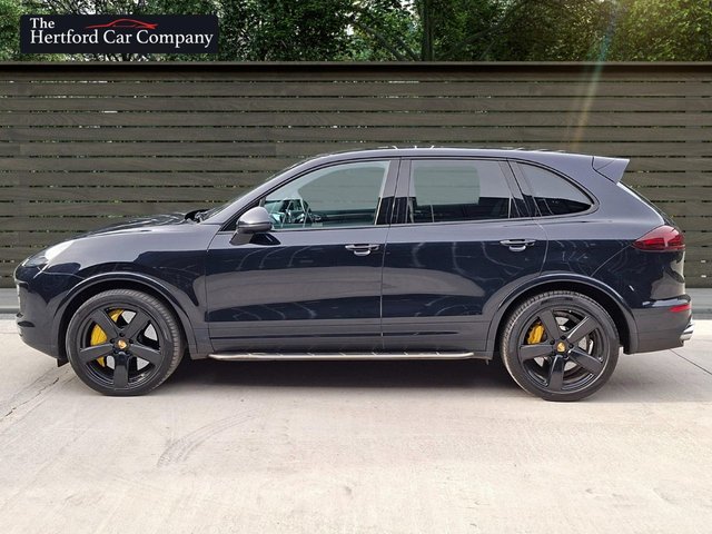 2017 Porsche Cayenne 4.8L Turbo S 5dr - Photo 5