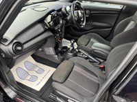 USED 2019 69 MINI HATCH 1.5 Cooper Sport Euro 6 (s/s) 5dr JOHN WORKS