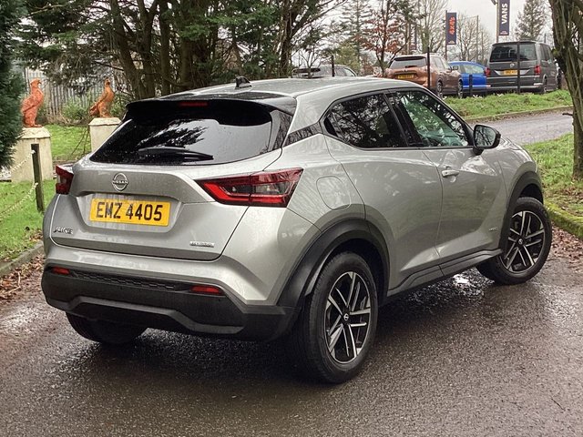 2024 NISSAN JUKE - Photo 3