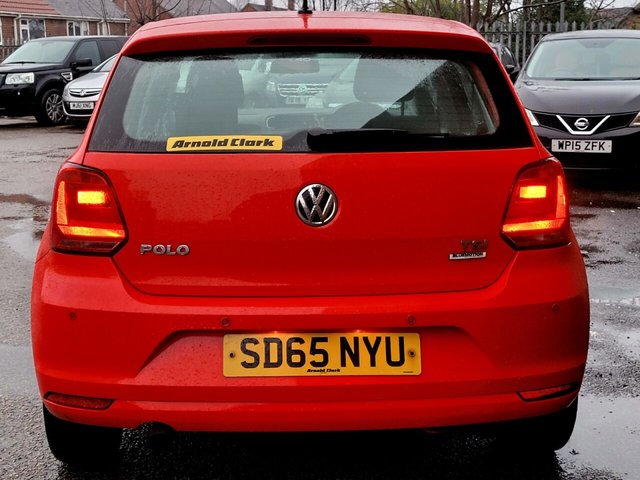 2015 VOLKSWAGEN POLO - Photo 3