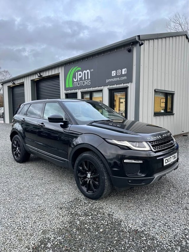 View our LAND ROVER RANGE ROVER EVOQUE