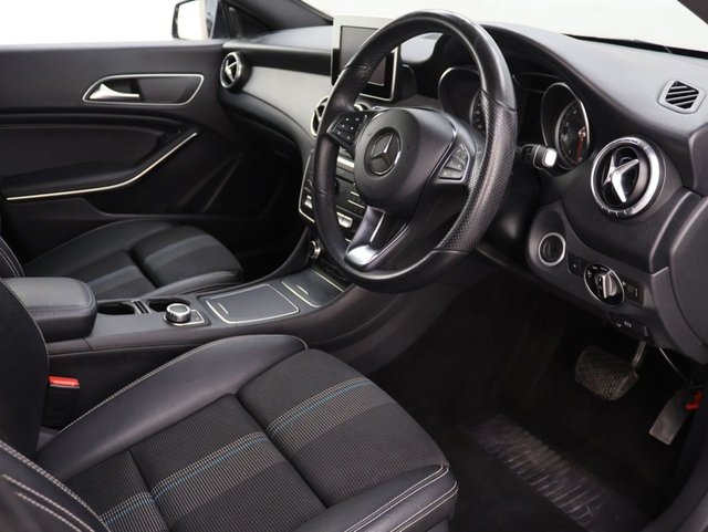 2018 Mercedes-Benz Cla Class 1.6L Sport 5dr - Photo 10