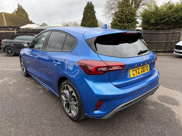 2023 Ford Focus 1L St-Line X 5dr - Photo 5