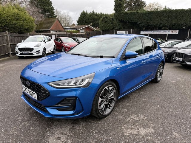 2023 Ford Focus 1L St-Line X 5dr - Photo 7