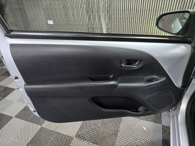 2015 PEUGEOT 108 1.2 VTi PureTech Allure Euro 5 3dr - Photo 11