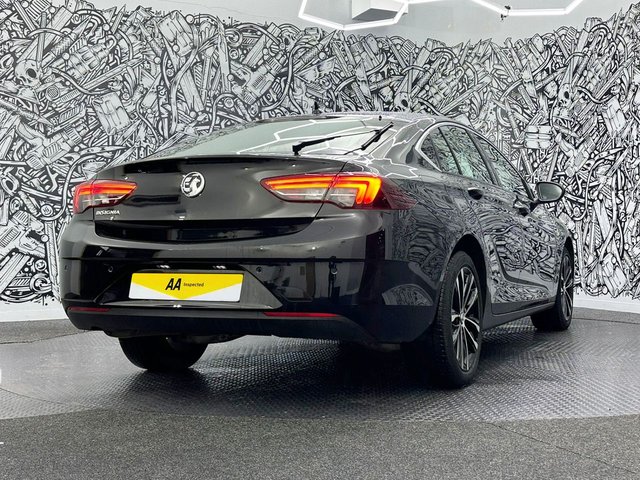2022 Vauxhall Insignia 1.5L SE Edition 5dr - Photo 8