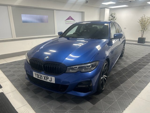 2021 BMW 3 SERIES - Photo 4