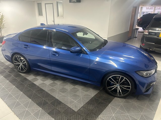 2021 BMW 3 SERIES - Photo 8