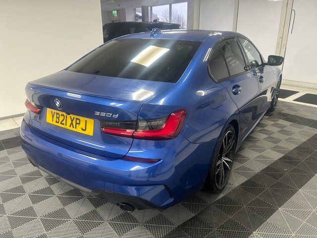 2021 BMW 3 SERIES - Photo 9