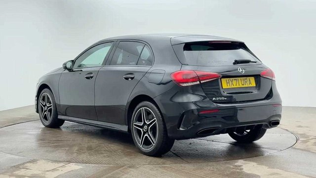 2021 Mercedes-Benz A-Class 1.3L Amg Line Edition 5dr - Photo 3