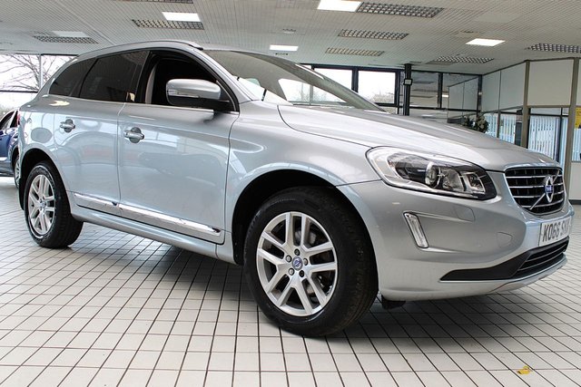 2017 VOLVO XC60 2.4 D4 SE Lux Nav SUV 5dr Diesel Auto AWD Euro 6 (s/s) (190 ps) - Photo 10