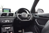 USED 2016 16 AUDI RS Q3 2.5 TFSI Performance SUV 5dr Petrol S Tronic quattro Euro 6 (s/s) (367 ps) PAN ROOF / TECH & COMFORT PACK