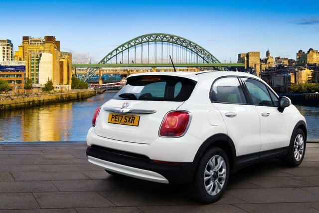 2017 FIAT 500X - Photo 2