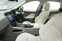 USED 2016 66 JAGUAR F-PACE 2.0 D180 Portfolio Auto AWD Euro 6 (s/s) 5dr Panoramic Roof, Full Leather