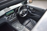 USED 2020 70 MERCEDES-BENZ GLC 2.0 GLC300d AMG Line (Premium Plus) SUV 5dr Diesel G-Tronic+ 4MATIC Euro 6 (s/s) (245 ps) PAN ROOF / NIGHT ED / PREMIUM+