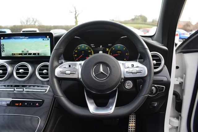 2020 Mercedes-Benz Glc 2L Amg Line 5dr - Photo 10