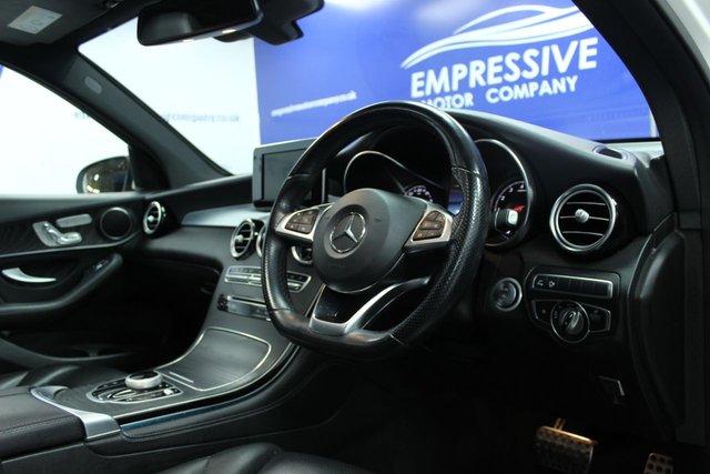 2019 Mercedes-Benz GLC - Photo 7