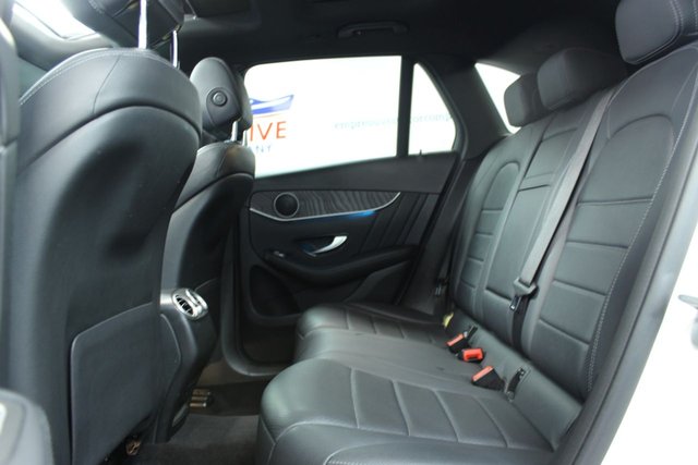 2019 Mercedes-Benz GLC - Photo 11