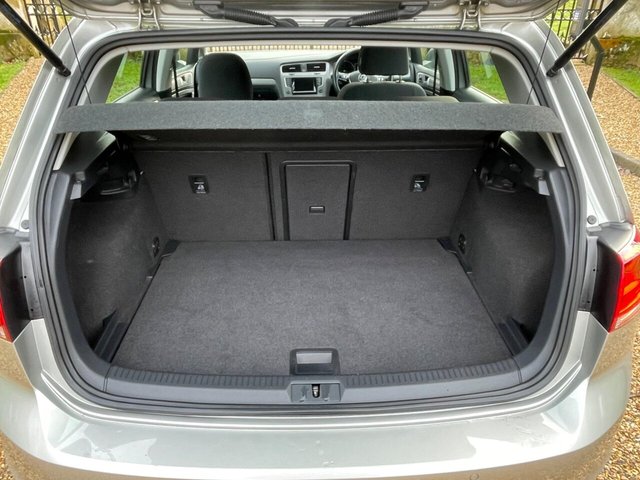 2014 VOLKSWAGEN GOLF 1.6 TDI BlueMotion Tech Match Euro 5 (s/s) 5dr - Photo 11