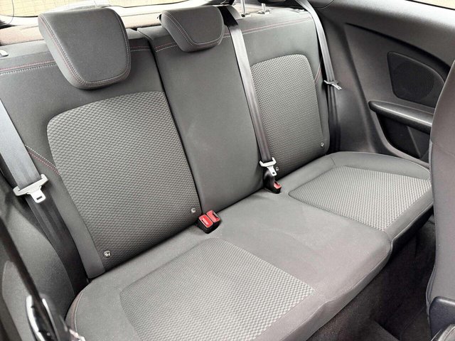 2018 Ford Fiesta - Photo 10