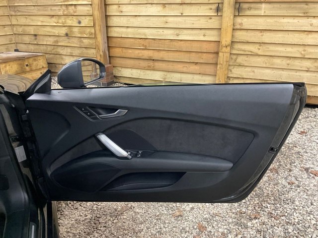 2016 AUDI TT (2016) - Photo 10